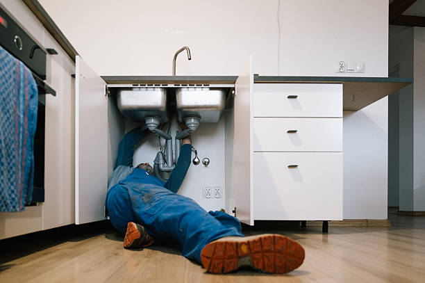 Professional Pipe Repair technician working in Romulus, MI